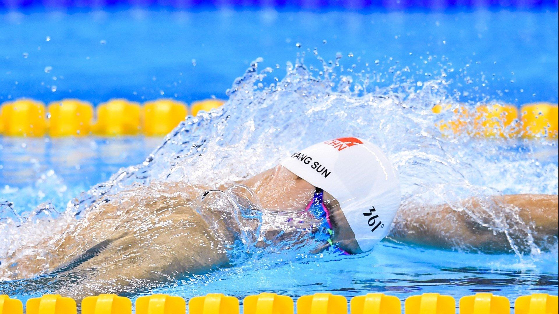 世锦赛巅峰对决，新星闪耀，传奇续写